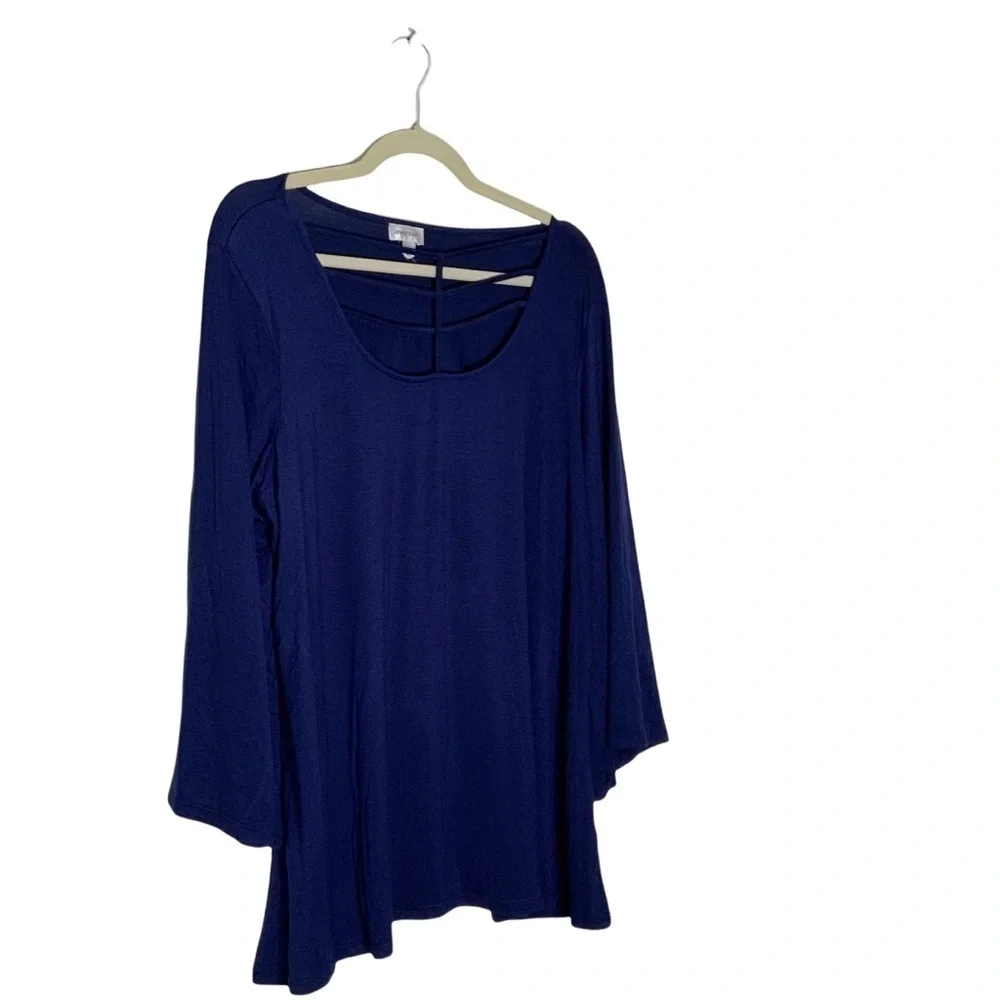 AVENUE Navy blue blouse. Long dolman sleeves. Size 14/16 - Picture 2 of 7